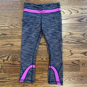 Lululemon black pink cropped leggings size 6